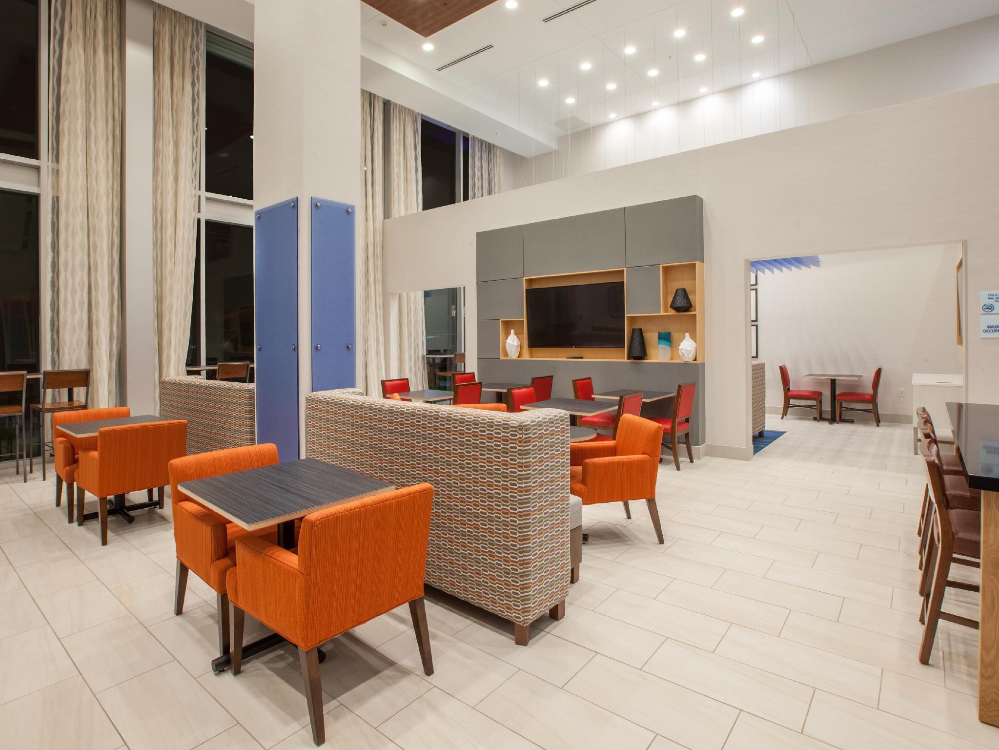 Holiday Inn Express & Suites - Indianapolis Ne - Noblesville Kültér fotó